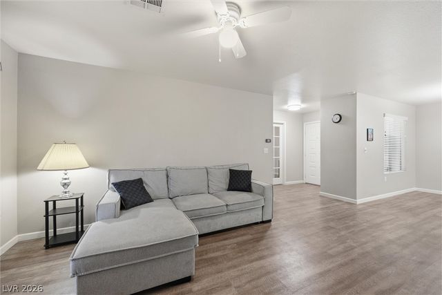 8452 Boseck Drive 154, Las Vegas, NV 89145