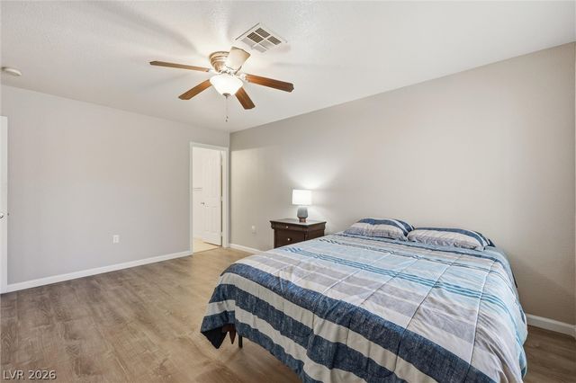 8452 Boseck Drive 154, Las Vegas, NV 89145