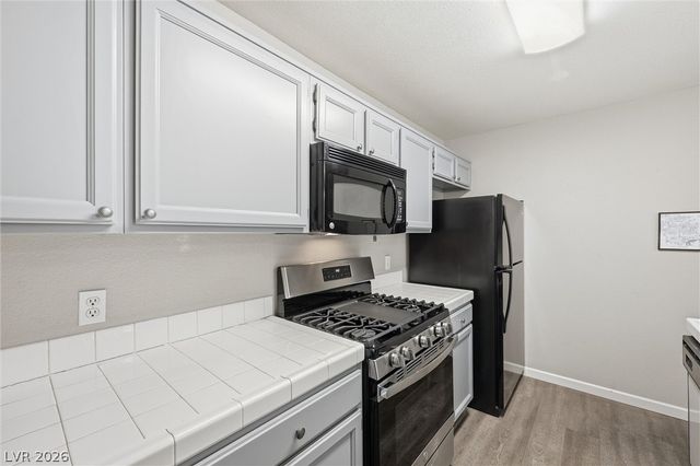 8452 Boseck Drive 154, Las Vegas, NV 89145