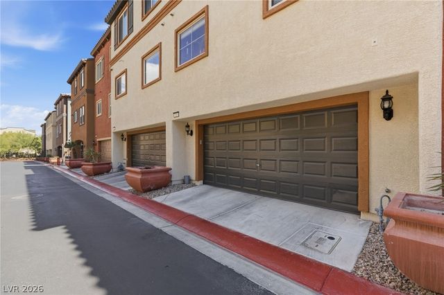 4650 Ranch House Road 126, North Las Vegas, NV 89031