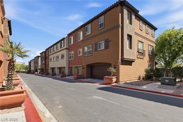 4650 Ranch House Road 126, North Las Vegas, NV 89031