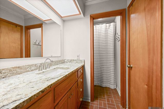 12092 S Tom Stokes Ct, Baton Rouge, LA 70810