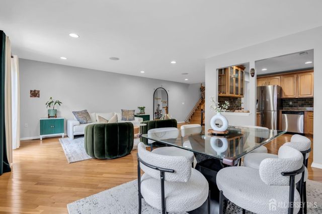 29 HANNA Lane, Old Bridge, NJ 08879