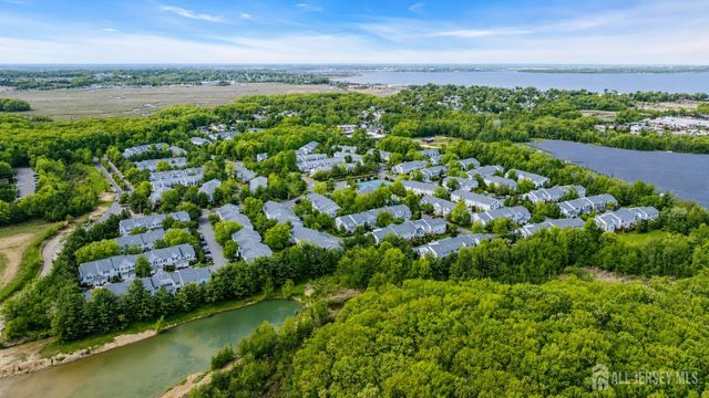 29 HANNA Lane, Old Bridge, NJ 08879