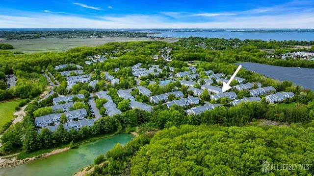 29 HANNA Lane, Old Bridge, NJ 08879