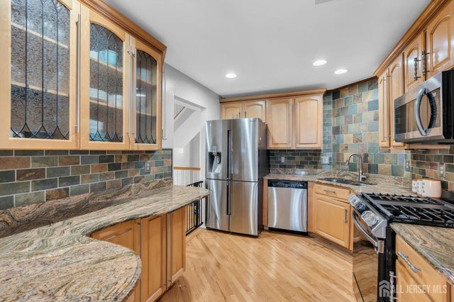 29 HANNA Lane, Old Bridge, NJ 08879