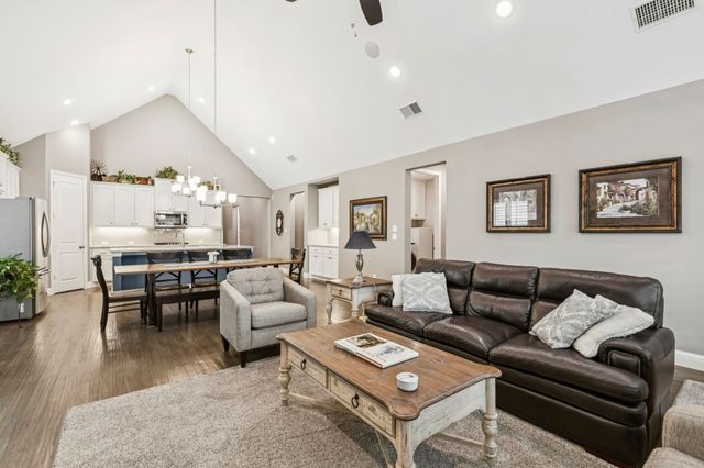 12439 Lost Valley Drive, Frisco, TX 75035