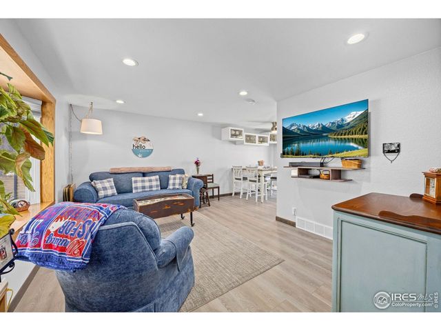 7255 S Dexter St, Centennial, CO 80122