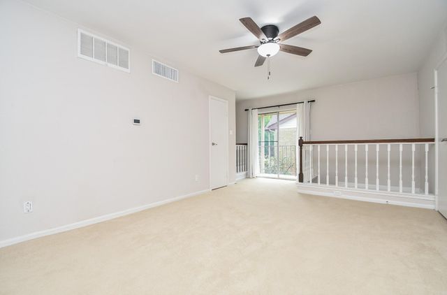 2120 El Paseo Street 2907, Houston, TX 77054