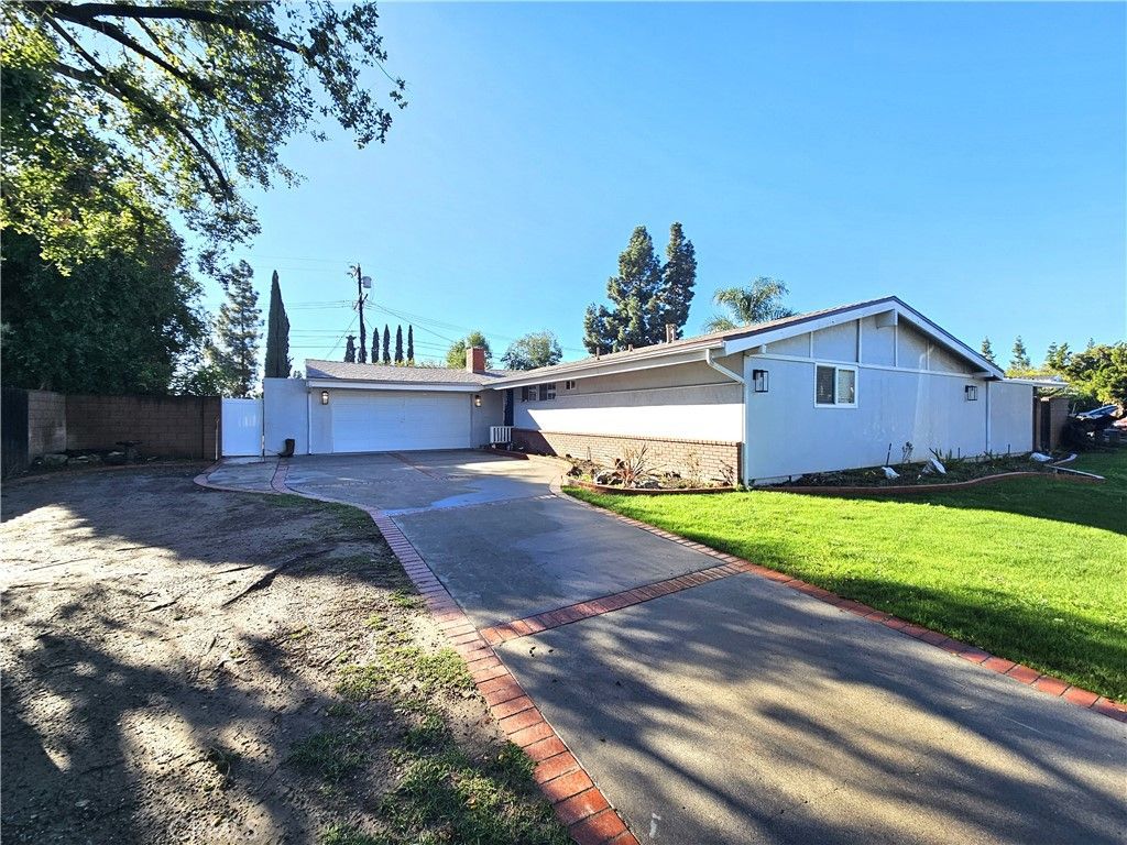 17530 Tuba Street, Northridge, CA 91325