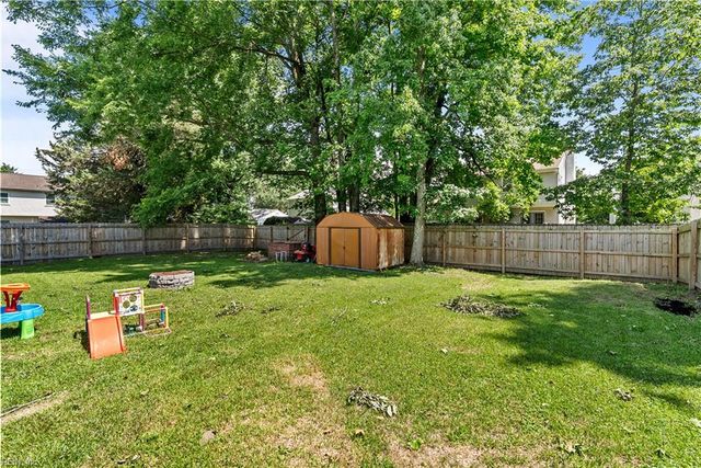 27 Butler Farm Rd RD, Hampton, VA 23666