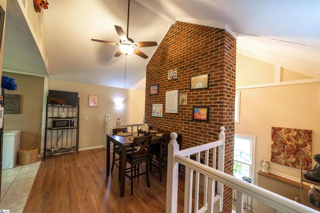 10 Danbury Lane, Mauldin, SC 29662