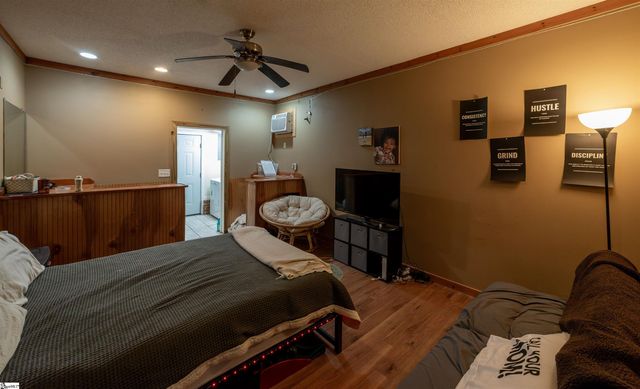10 Danbury Lane, Mauldin, SC 29662