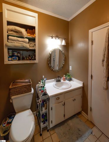 10 Danbury Lane, Mauldin, SC 29662