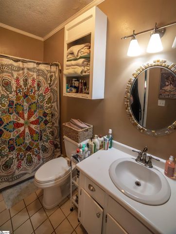 10 Danbury Lane, Mauldin, SC 29662