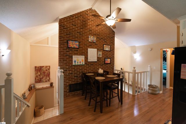 10 Danbury Lane, Mauldin, SC 29662