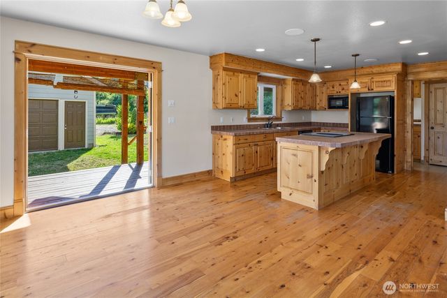 712 S A Street, Roslyn, WA 98941