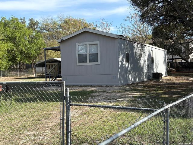 12106 Grapevine, San Antonio, TX 78245