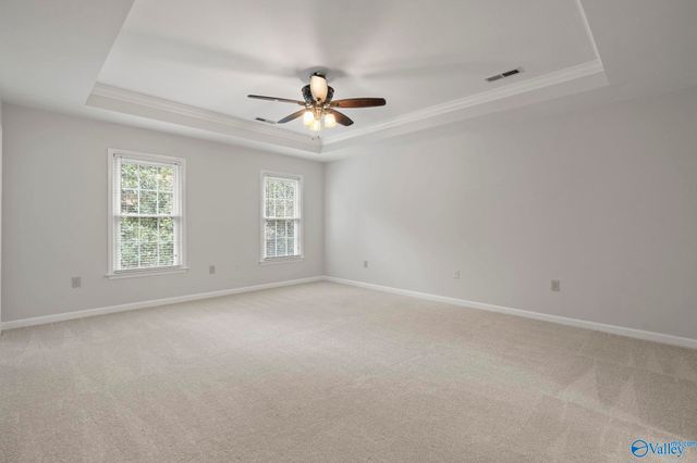 929 E Cave Spring Road, Decatur, AL 35603