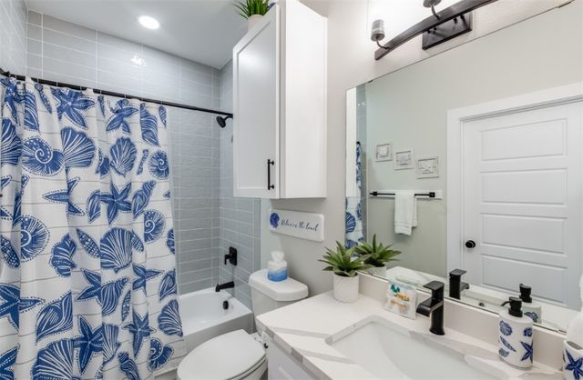 603 E Avenue G 101, Port Aransas, TX 78373