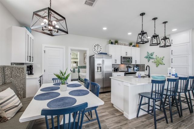 603 E Avenue G 101, Port Aransas, TX 78373