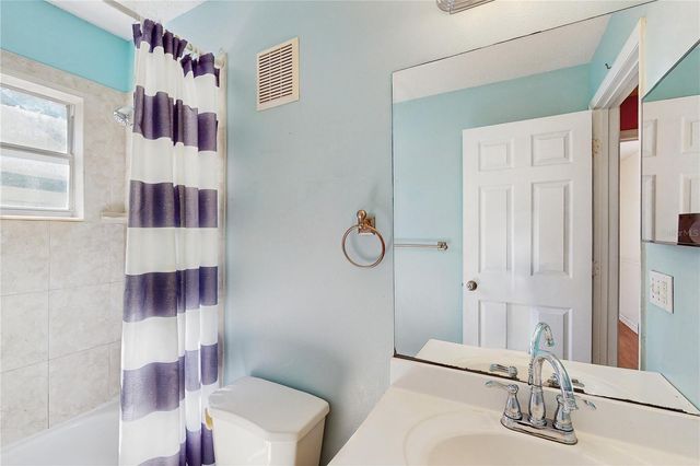 117 N MERCURY AVENUE 117, Clearwater, FL 33765