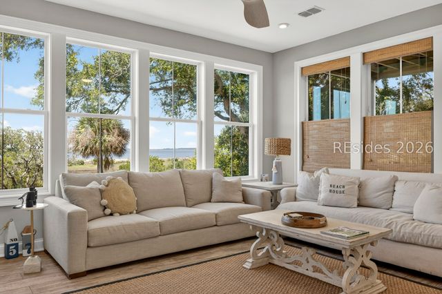 34 Hammock Breeze Way, Hilton Head Island, SC 29926