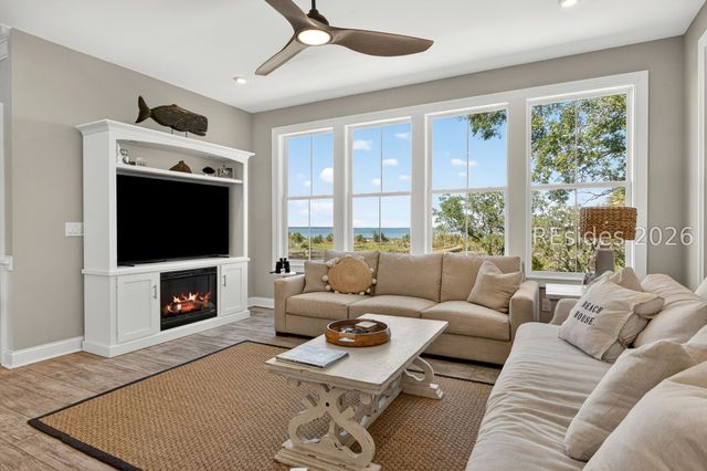 34 Hammock Breeze Way, Hilton Head Island, SC 29926
