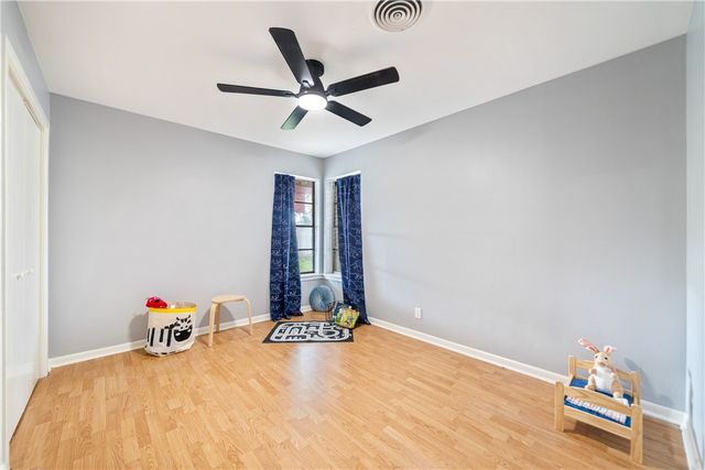 1102 Bradshaw Dr, Corpus Christi, TX 78412