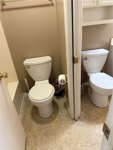 1109 Arrowhead Crossing A, West Carrollton, OH 45449