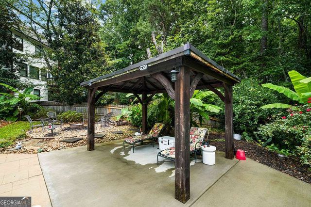 6266 Braidwood Run, Acworth, GA 30101