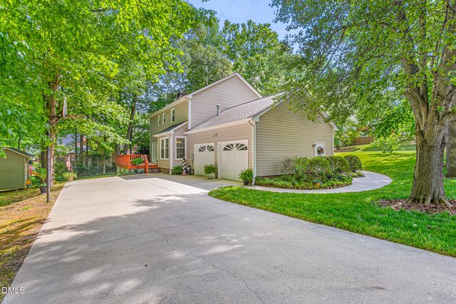 306 Travis Lane, Gibsonville, NC 27249