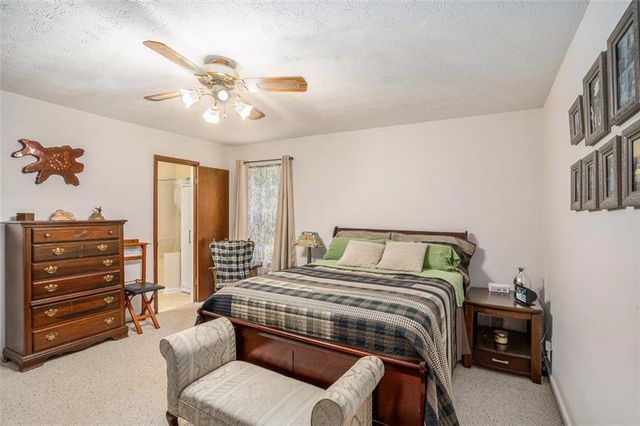 127 Stagecoach Trail, Stockbridge, GA 30281