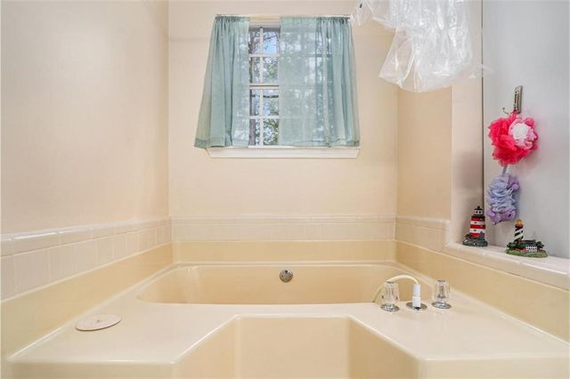 127 Stagecoach Trail, Stockbridge, GA 30281