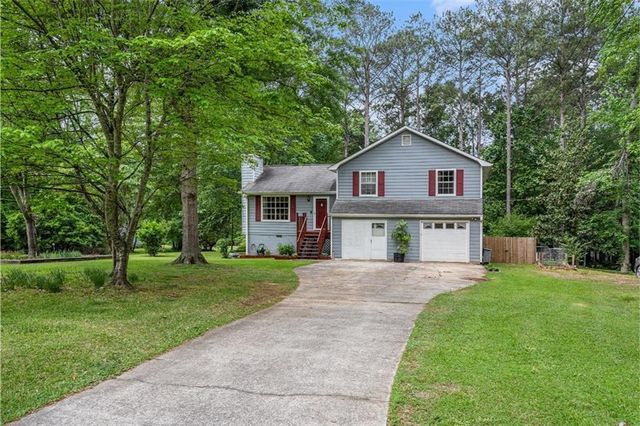 127 Stagecoach Trail, Stockbridge, GA 30281