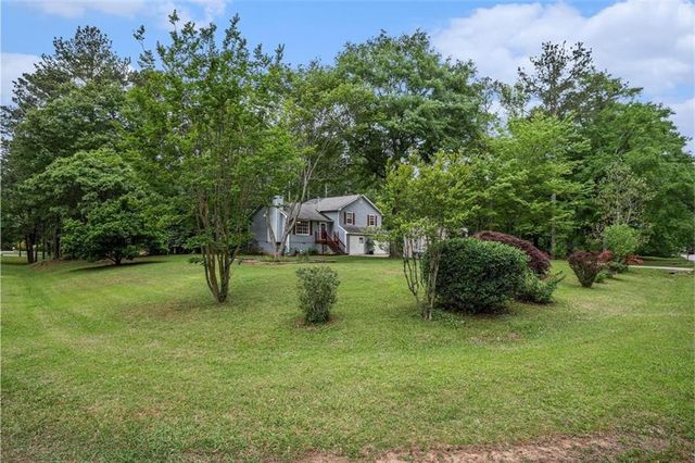 127 Stagecoach Trail, Stockbridge, GA 30281