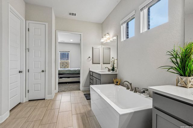 1136 Aidenbaum, San Antonio, TX 78260
