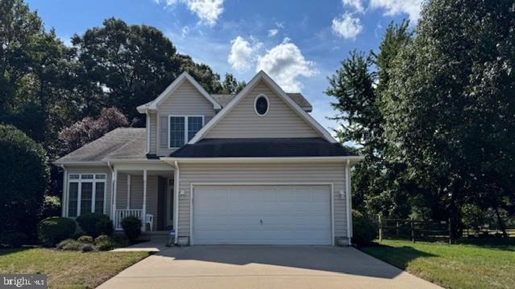 6 VIOLA CIR, Middletown, DE 19709