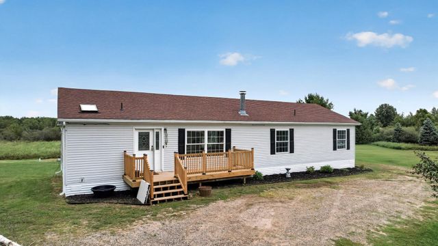 31336 Jackson Road NE, Cambridge, MN 55008