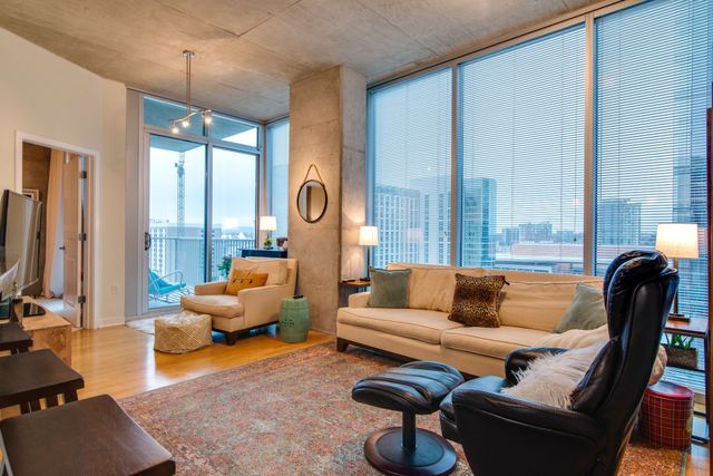 301 Demonbreun St Unit 1716, Nashville, TN 37201