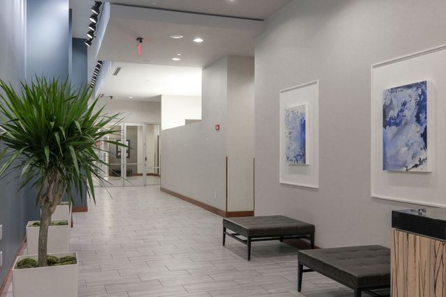 301 Demonbreun St Unit 1716, Nashville, TN 37201