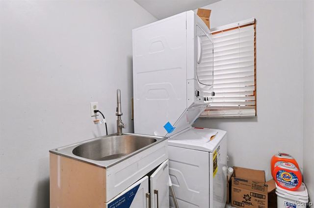 15525 Irene Court, Clinton Township, MI 48038