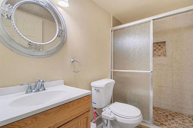 15525 Irene Court, Clinton Township, MI 48038