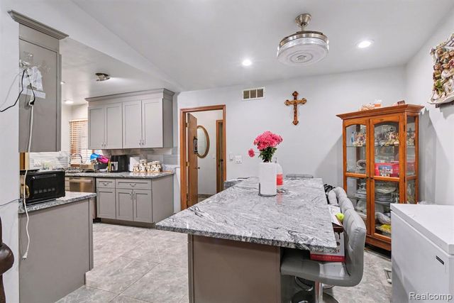 15525 Irene Court, Clinton Township, MI 48038