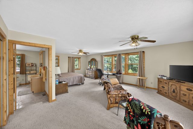 241 Hidden Cove Ln, Allons, TN 38541