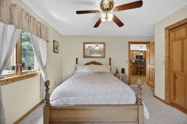 241 Hidden Cove Ln, Allons, TN 38541