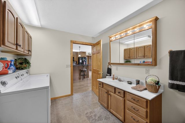 241 Hidden Cove Ln, Allons, TN 38541