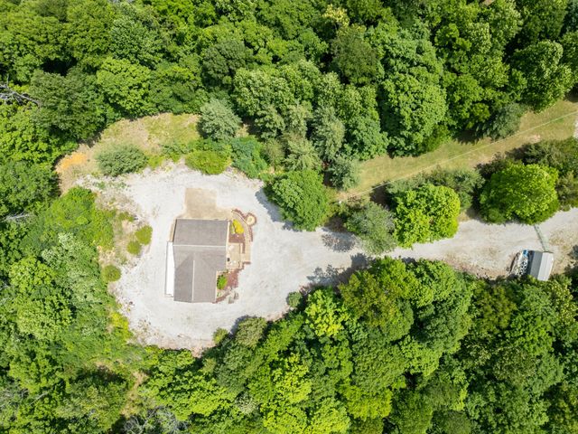 241 Hidden Cove Ln, Allons, TN 38541