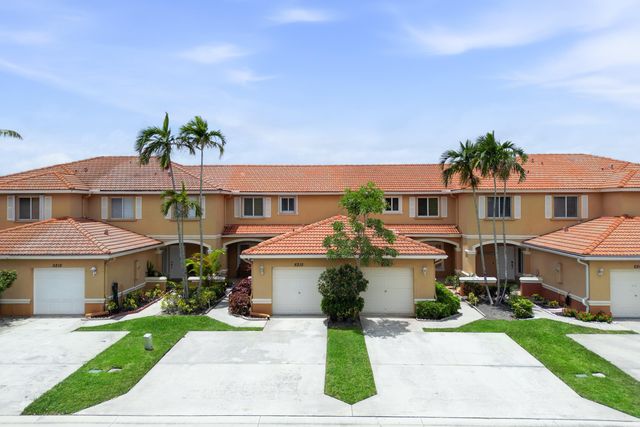 6215 Eaton Street, West Palm Beach, FL 33411