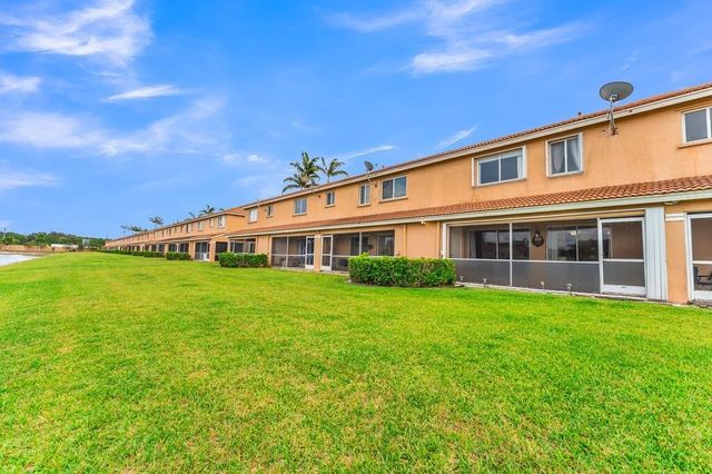 6215 Eaton Street, West Palm Beach, FL 33411